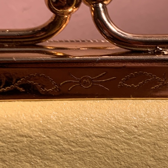 50’s 60’s VIBRANT LEMON LEATHERETTE YELLOW PURSE BAG CLUTCH,CHAIN HANDLE - Picture 5 of 16